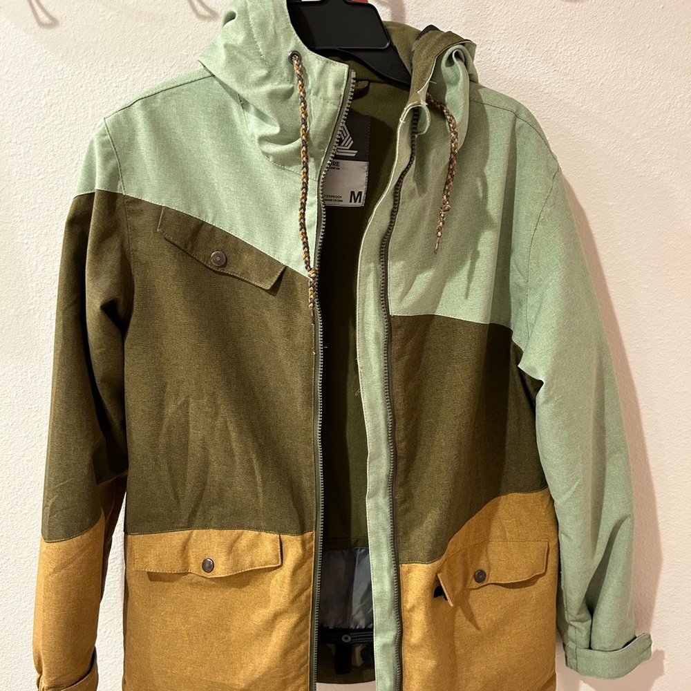 Colorblock Hooded Jacket - Picture 2 of 5